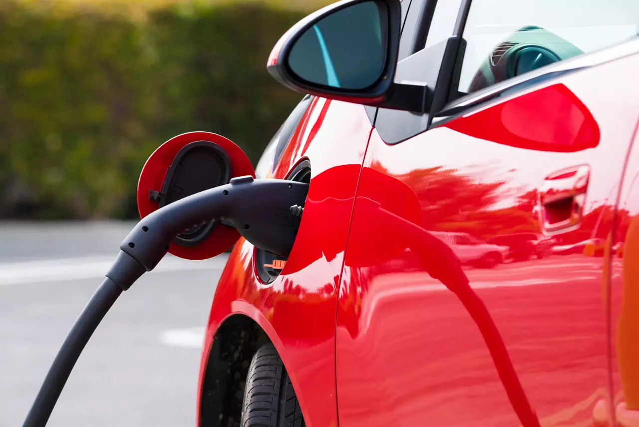 Electric vehicle
