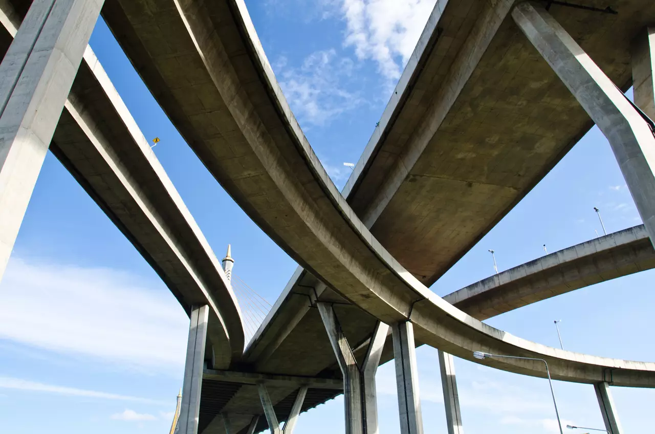 Elevated expressway.